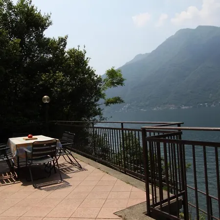 Villa Rosina 3 Apts Lake Views Nesso