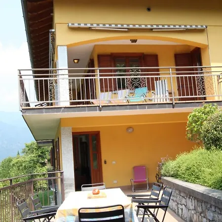 Rosina 3 Apts Lake Views
