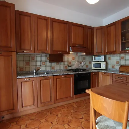 Rosina 3 Apts Lake Views *