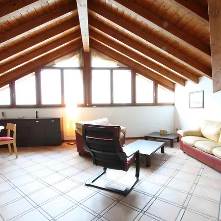 Rosina 3 Apts Lake Views * Nesso